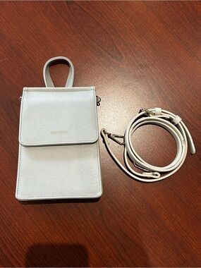 Matt & Nat Phone Bag with Detachable Strap